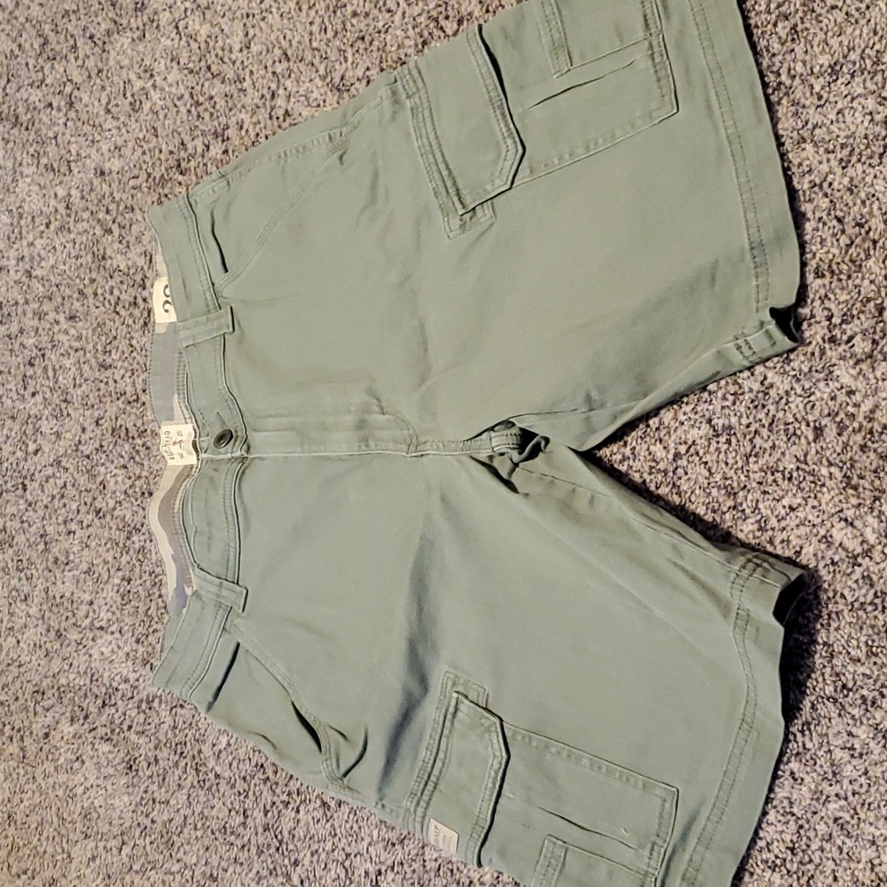 Cargo shorts sz 32